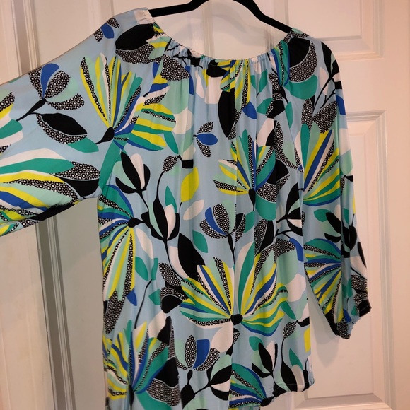 Top - Picture 4 of 4